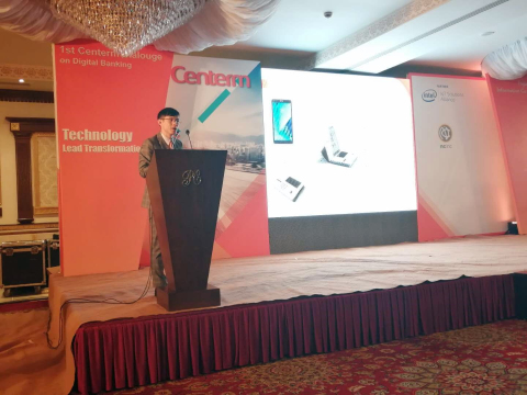 1355020uc5sda53ubb7rj7hr0b