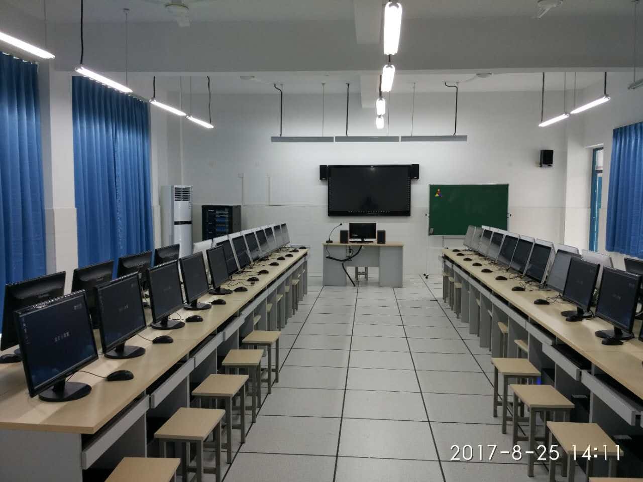 14021063fwebmg589w8v3eri7q