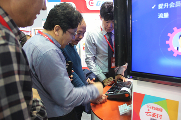 1438561nfr6na1qt24txbcvyc8