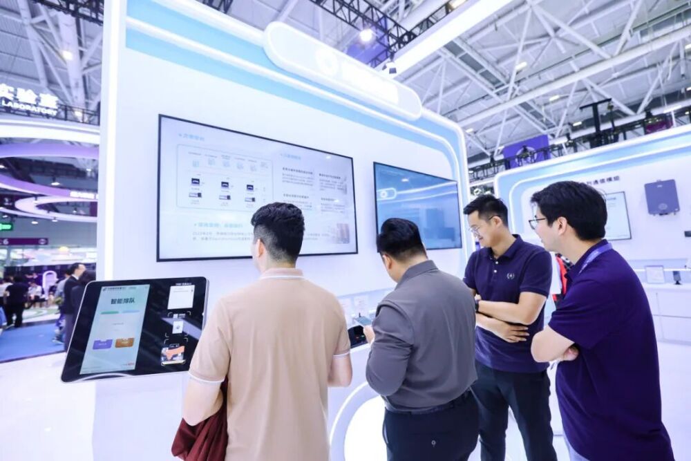 0939514066mdw15ebvsicxff9z